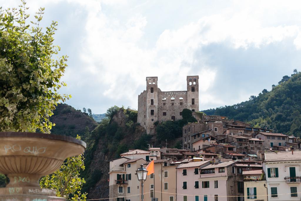 Dussaiga - Camera Delle Rose Dolceacqua Exterior photo